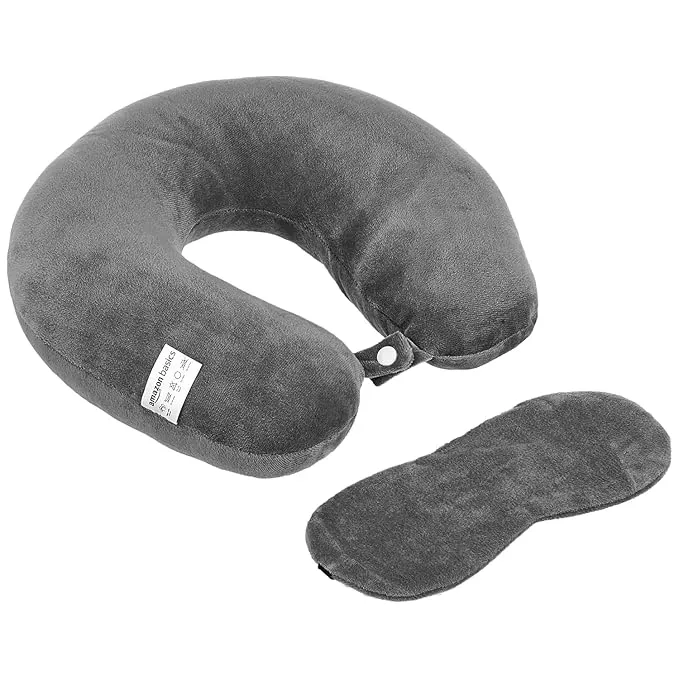 Travel neck pillow
